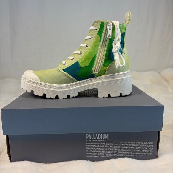 Palladium Shoes - Palladium Pallabase Twill Boots Womens 7 Green Camo Custom Streetwear Artist